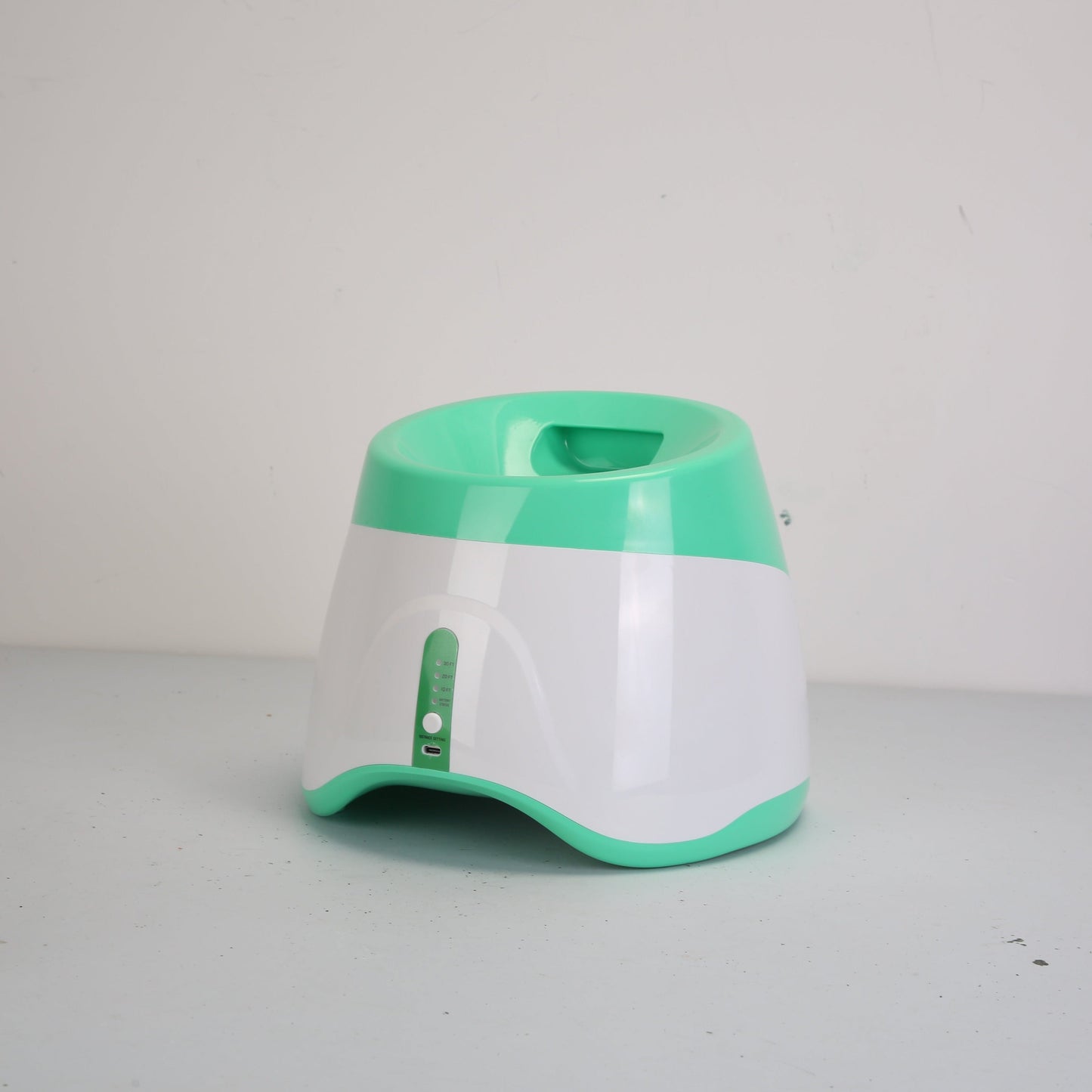 Automatic Dog Ball Launcher | 3 Distance Settings | Infrared Safety Sensor | 5H Battery | 6 Balls